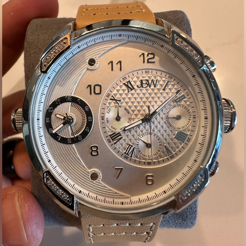 JBW
G3 Stainless Steel Diamond Case Beige Leather Strap Men's Watch